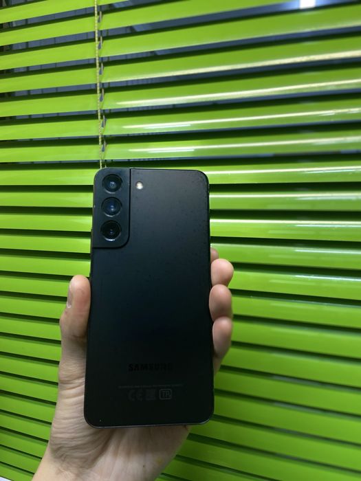 Samsung Galaxy S22 128гб коробка.Г Атырау Баймуханова 43