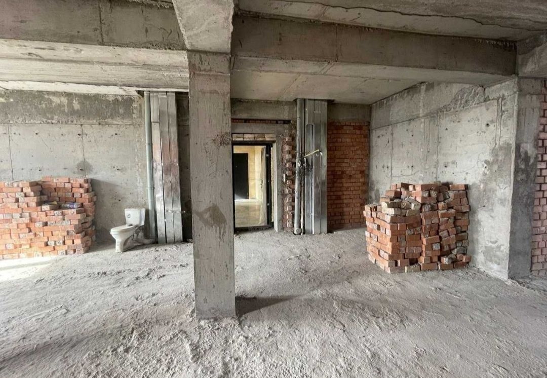 Яккасарайский район 
Ориентир: ЖК " Drim haus"
 ул Кичик Бешагач