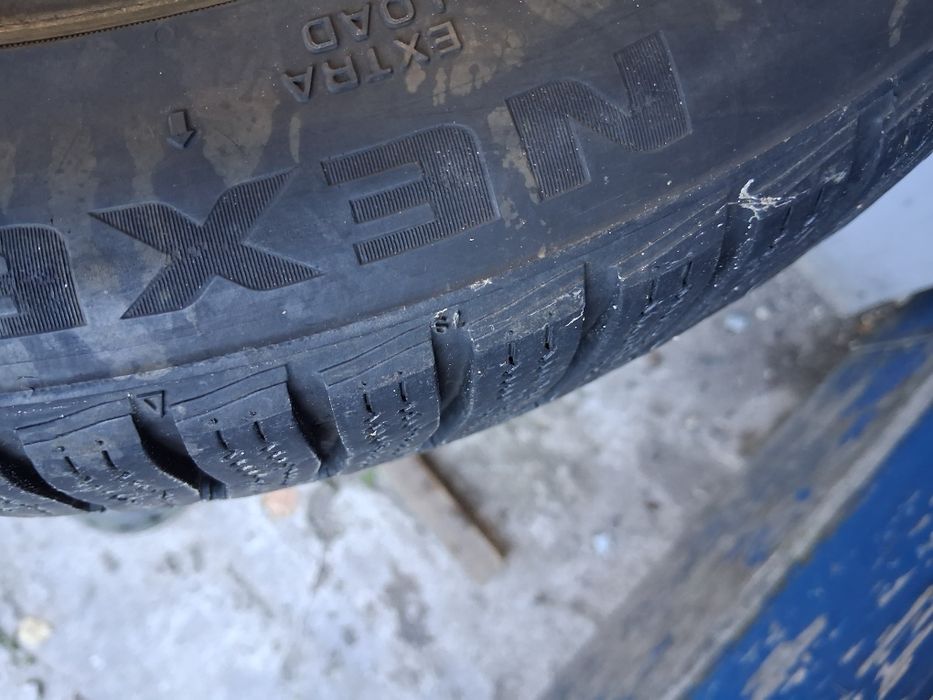 215 45 17 NEXEN 2бр зимни дот 2022г