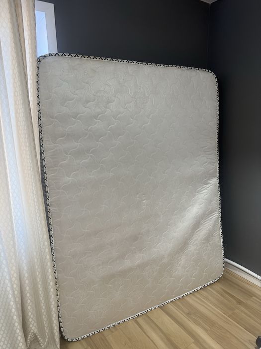 Продам ортопедический матрас 2*1,6