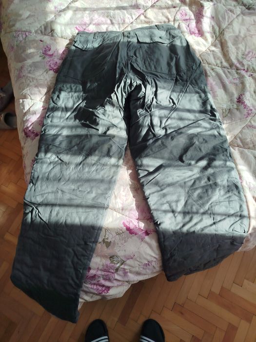 Продава Ватиран панталон за лов /риболов