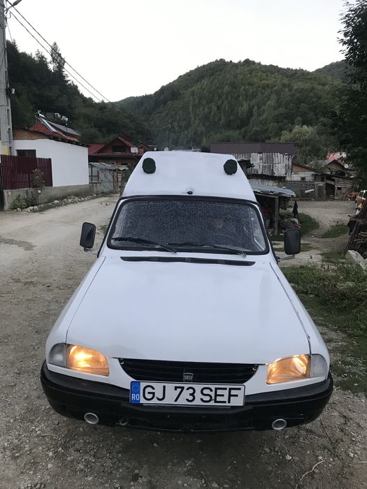 Vand dacia papuc 1.6 benzina