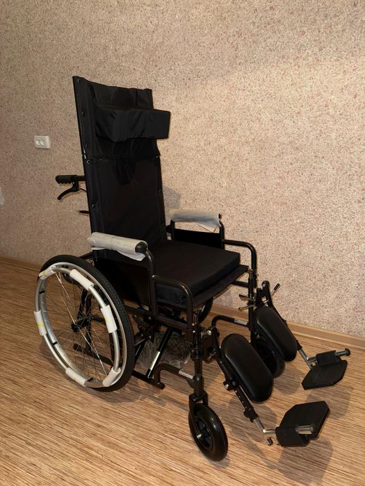 Инвалидная кресло-коляска