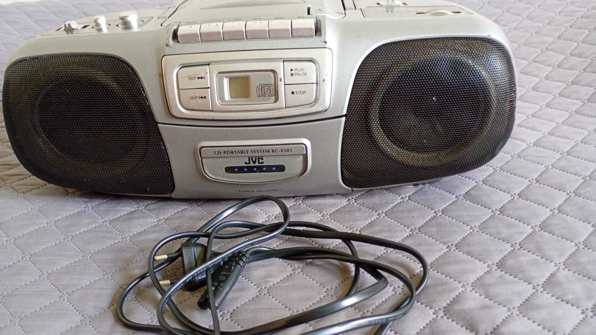 Касетофон JVC -Касетофон