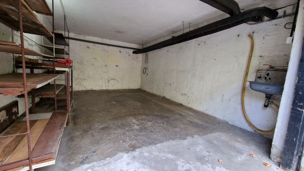 Inchiriez garaj 17 mp Drumul Taberei,  str Pascani