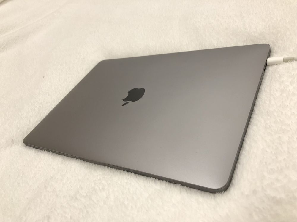 MacBook Pro 13” Touchbar SSD 256 Gb