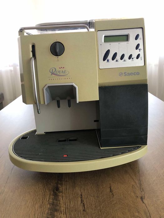 Vand expresor Saeco Magic, Royal Profesional