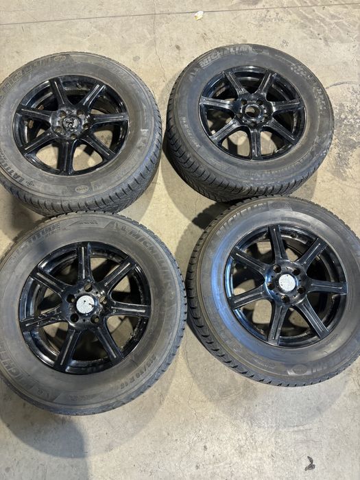 Set jante R16 Hyundai duster renault  215/70/16 M+S 5x114,3