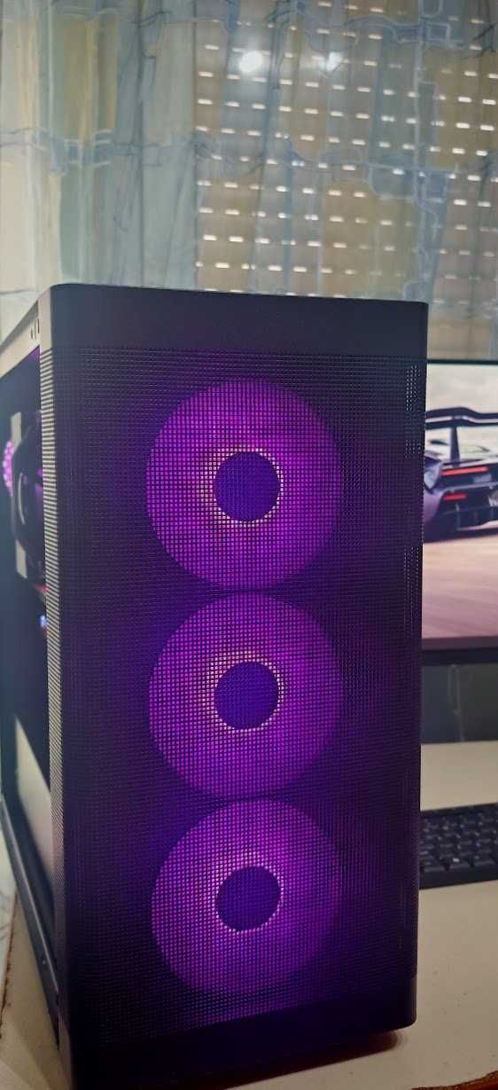 Добро Геймърско PC R7 3700X/32Gb/1TB nVme/GTX 1080TI/Гаранция