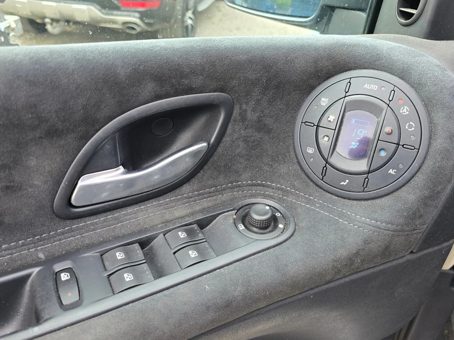 Renault Grand espace 2.0i-Turbo/6+ 1м./Лизинг