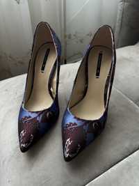 Pantofi stiletto Zara 35