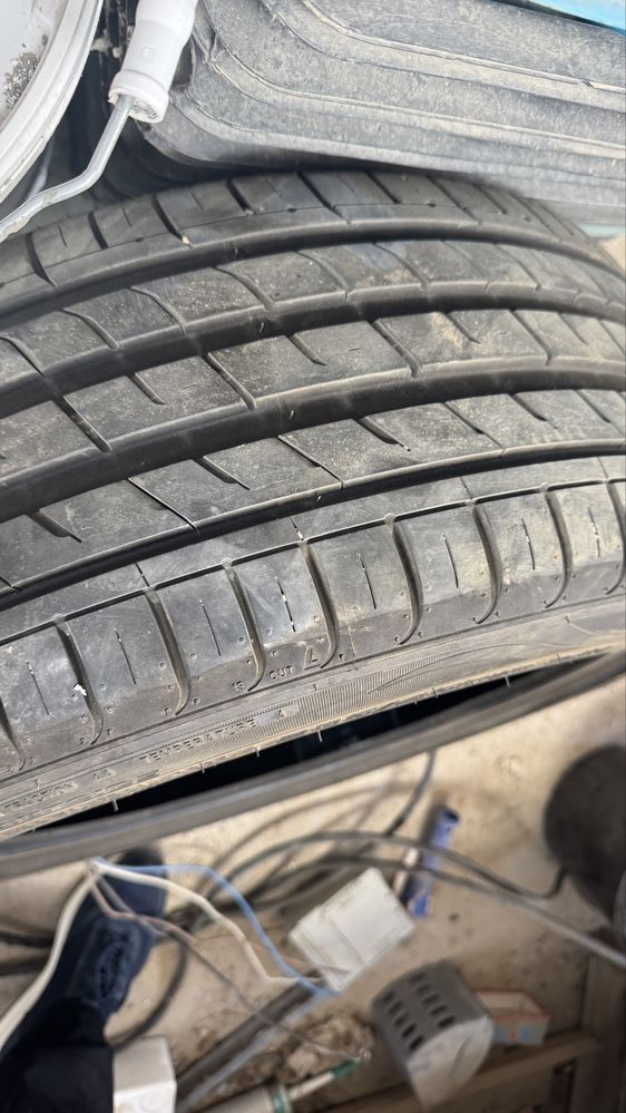 235/45 R 18 Nexen