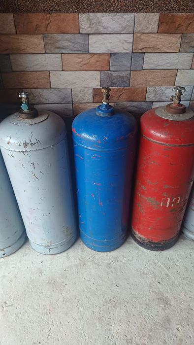 Vând Buteli Rusesti