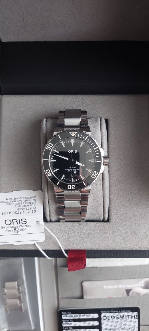 Oris Aquis Date 43.5mm Black Dial