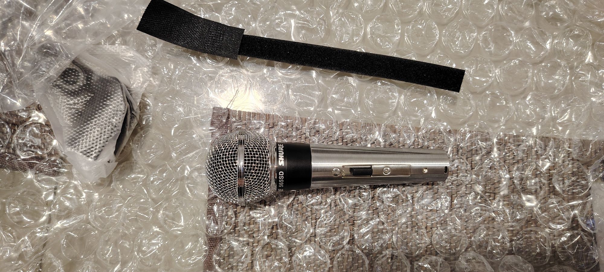 Vând microfon SHURE 565 SD NOU