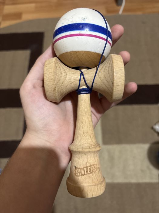 Kendama sweets stripe blitz