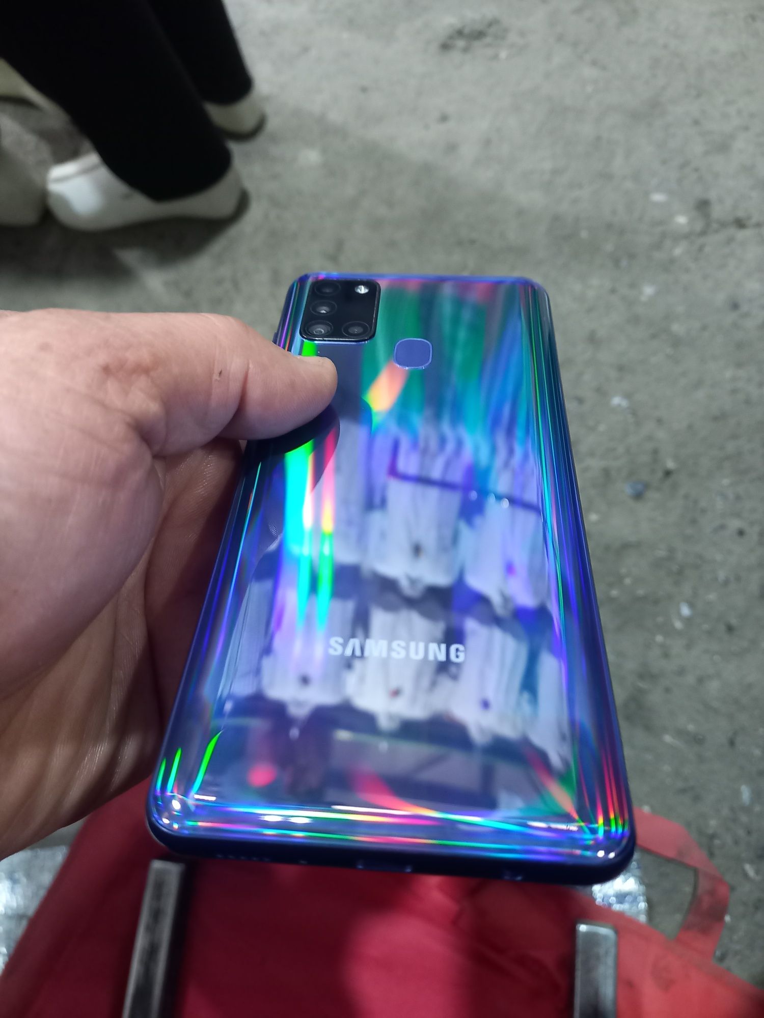 A21s samsung ideal holati tiniq 32GB hotira 2 sim karta imeyka bo'gan.