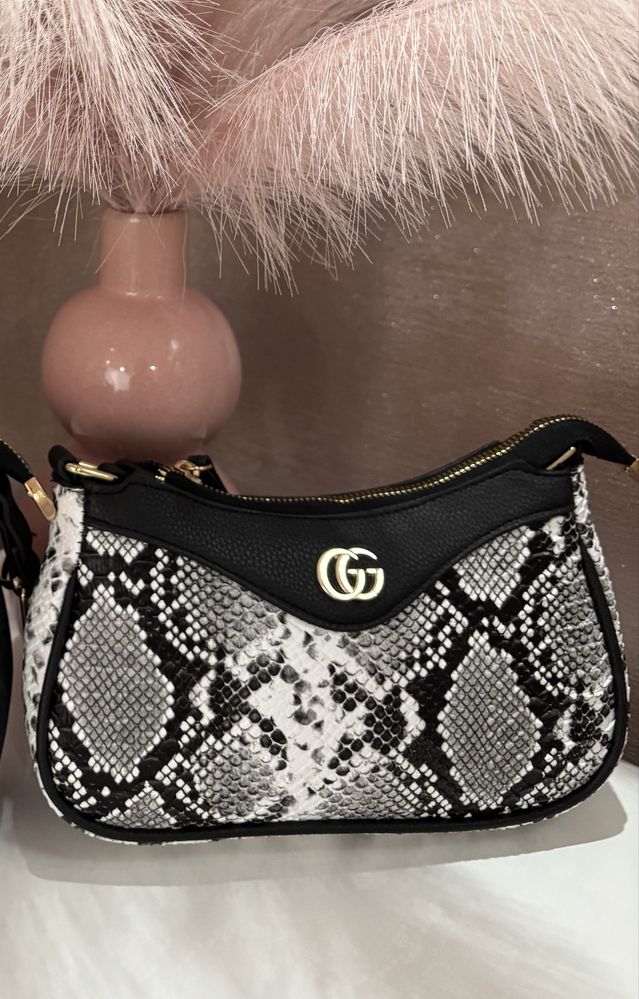 Намалени чанти gucci valentino miu miu michael kors