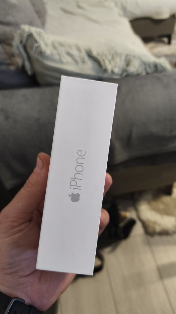 Cutie iphone 6 stare bună
