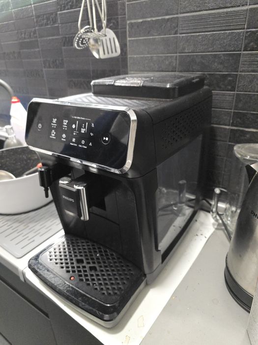 Кафе машина Philips робот