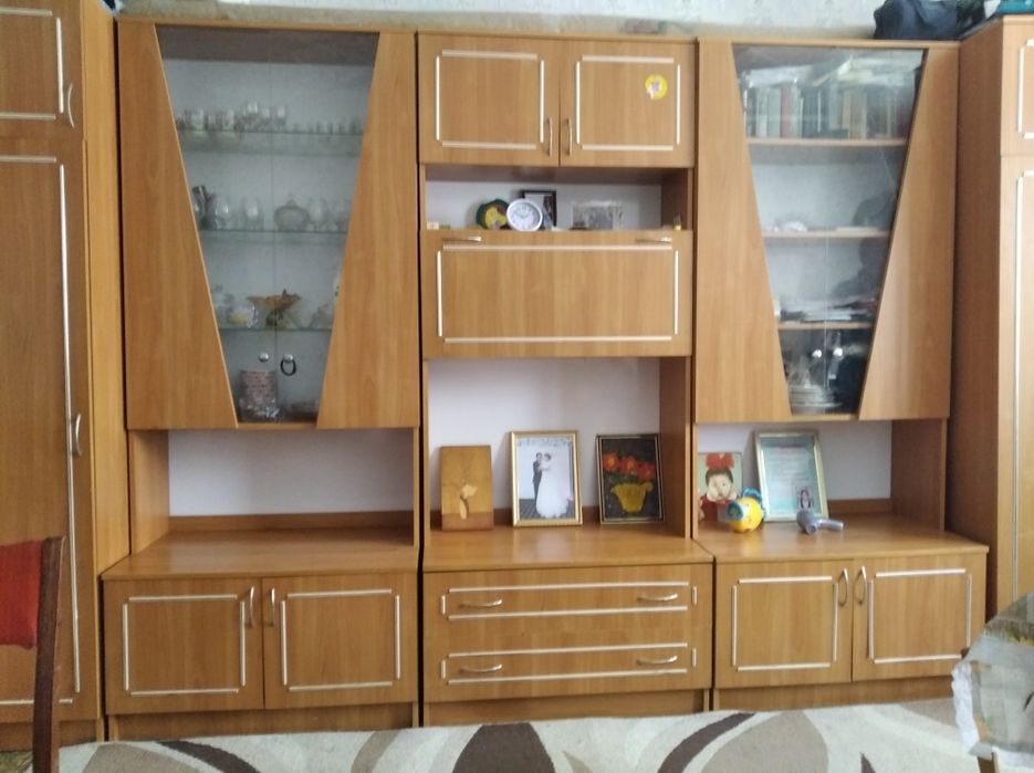 Стенка для залов