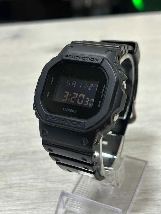 Casio G-Shock DW-5600BB-1ER