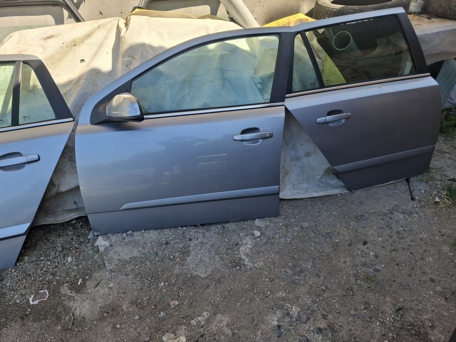 Uși portiere complete Opel Astra H Break