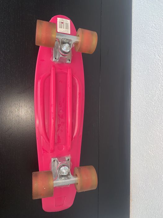 Penny Board cu roti luminoase LED