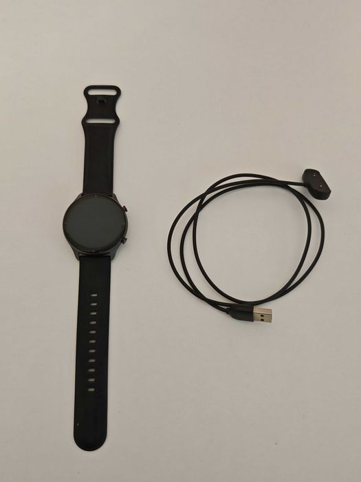 Смарт часовник Amazfit GTR 2e + Много верижки!