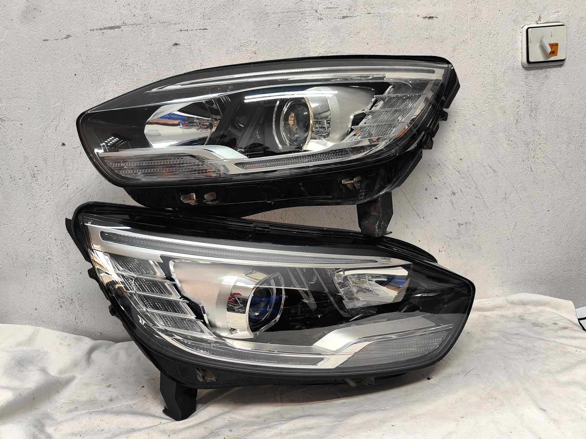 Оригинални  фарове  Рено Сценик  Renault Scenic Led