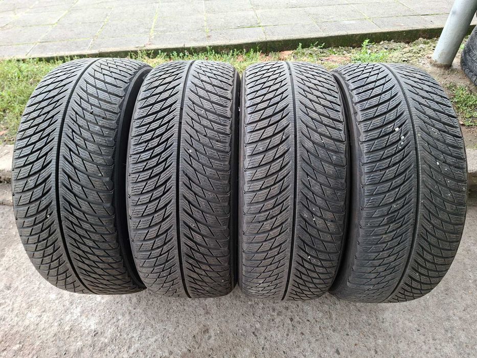 225/50 R18 MICHELIN DOT22