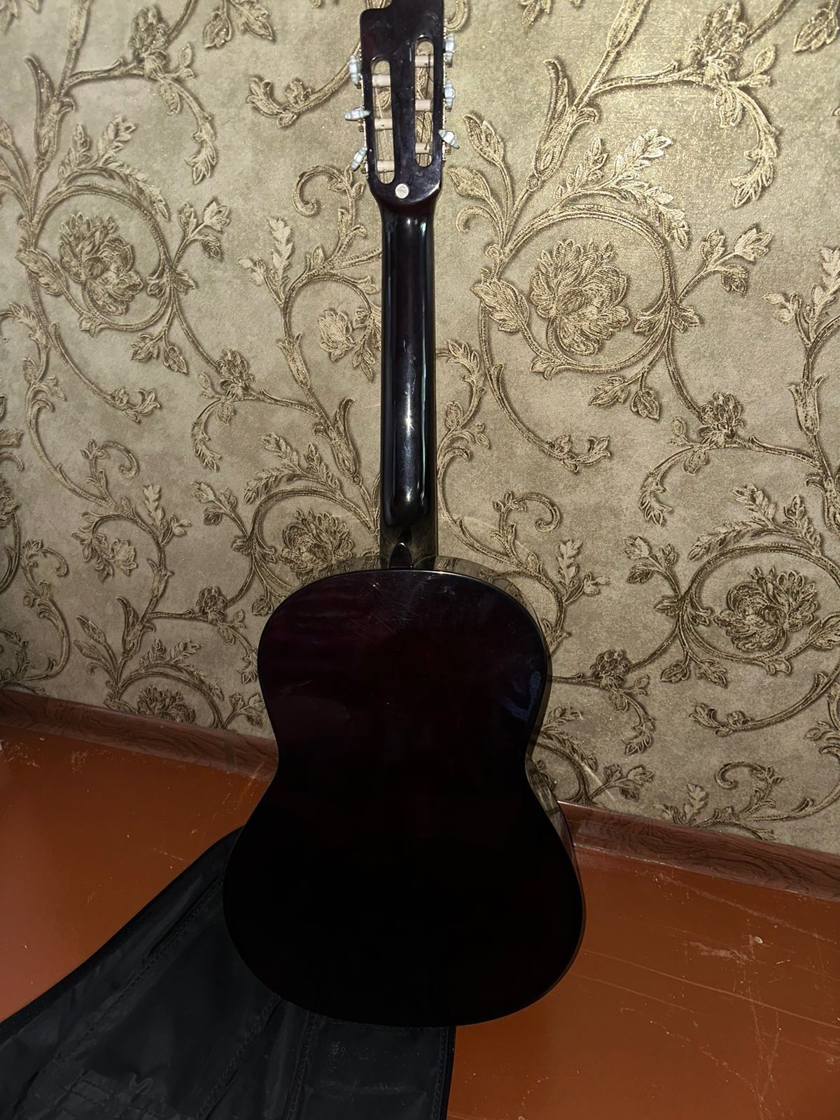 Gitara 41 xo'jeli