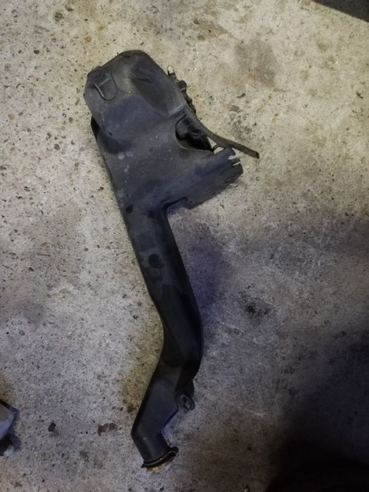 Bidon vas strop gel spălare parbriz Opel Zafira B dezmembrez VLD958