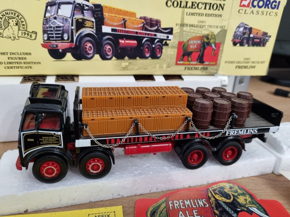 Corgi Classics Limited Edition 12401 Foden Delivery Truck set