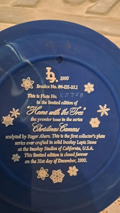 Декоративни чинии Коледни камеи