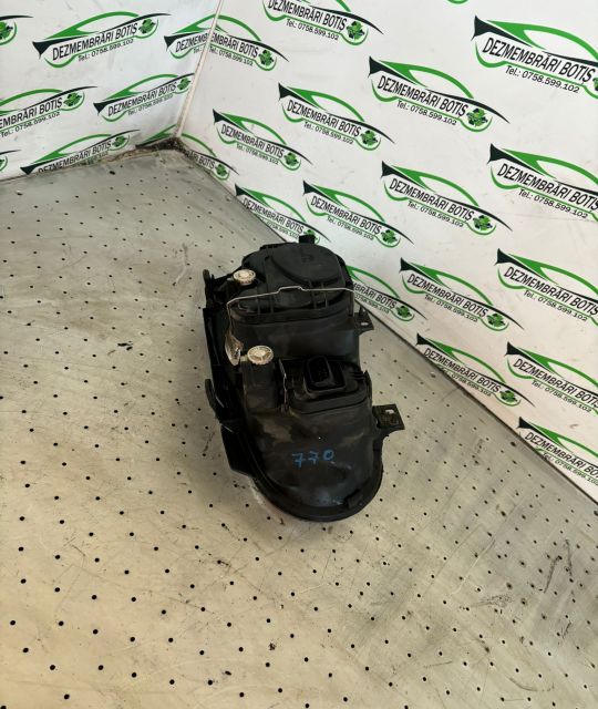 Far dreapta Volkswagen VW Golf a 4-a generatie