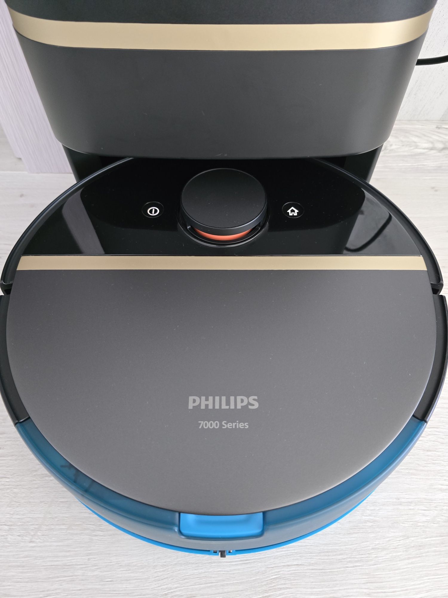 Прахосмукачка робот Philips