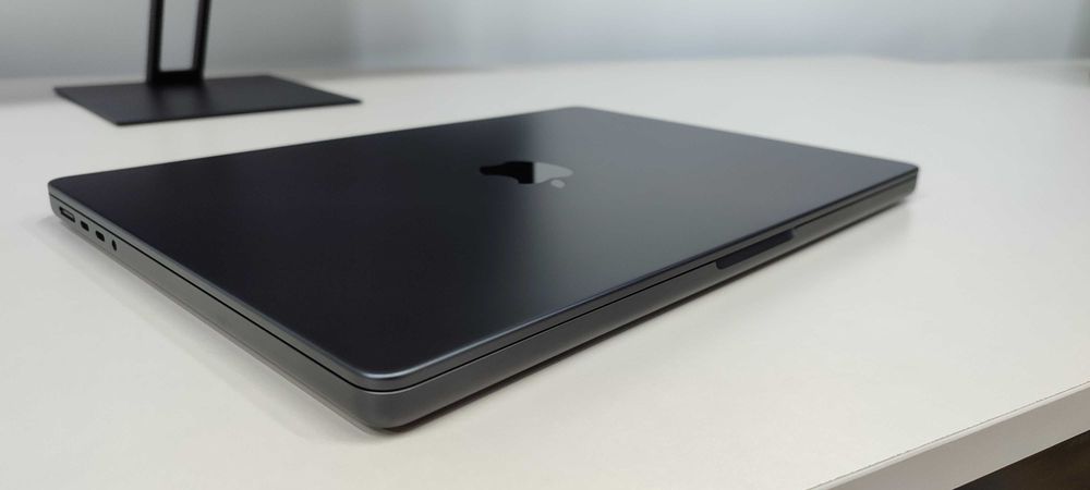 Срочно! Macbook M3 Pro 14'' 18/512 [IDEAL]