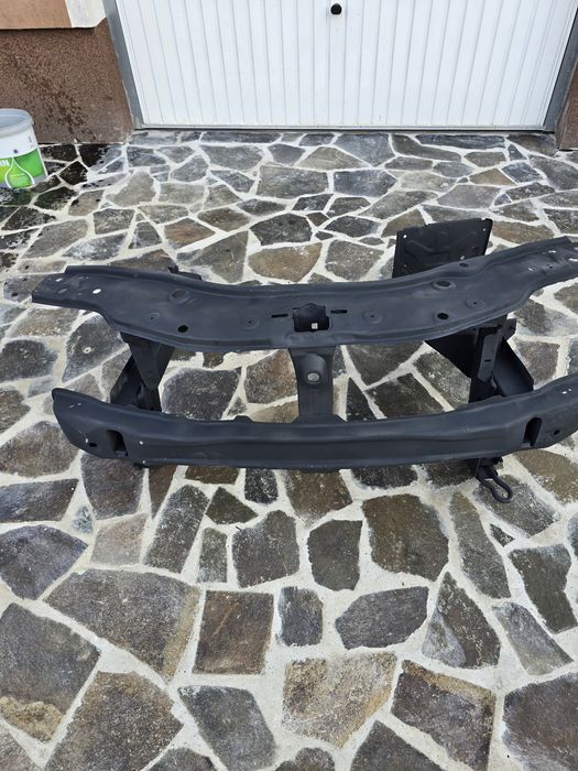 Lonjerone + tager coplet Duster începând din 2012