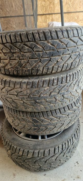 Doua seturi soda si unul bmw f 10