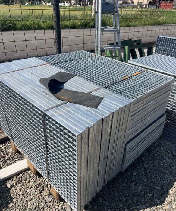 Grătare zincate galvanizate tăiem orice dimesune dorita de client