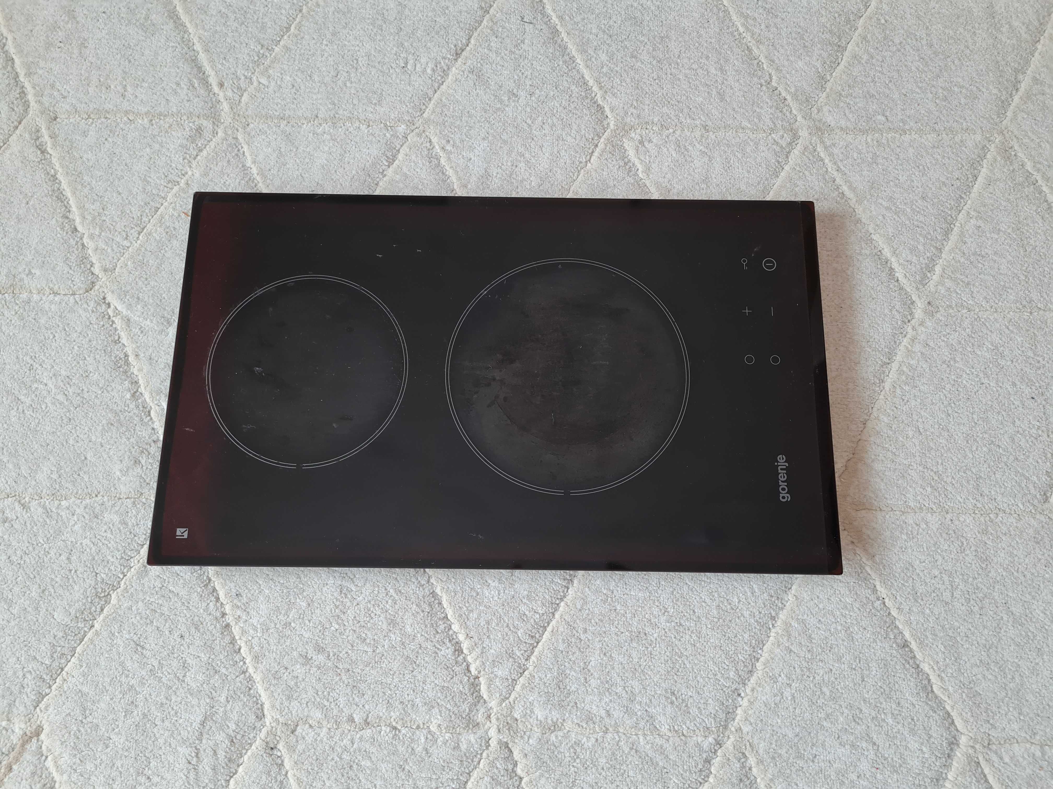 Стъклокерамичен плот за вграждане Gorenje (само стъкло)