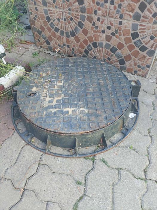 capac fonta D400 canalizare carasabil cu rama nou