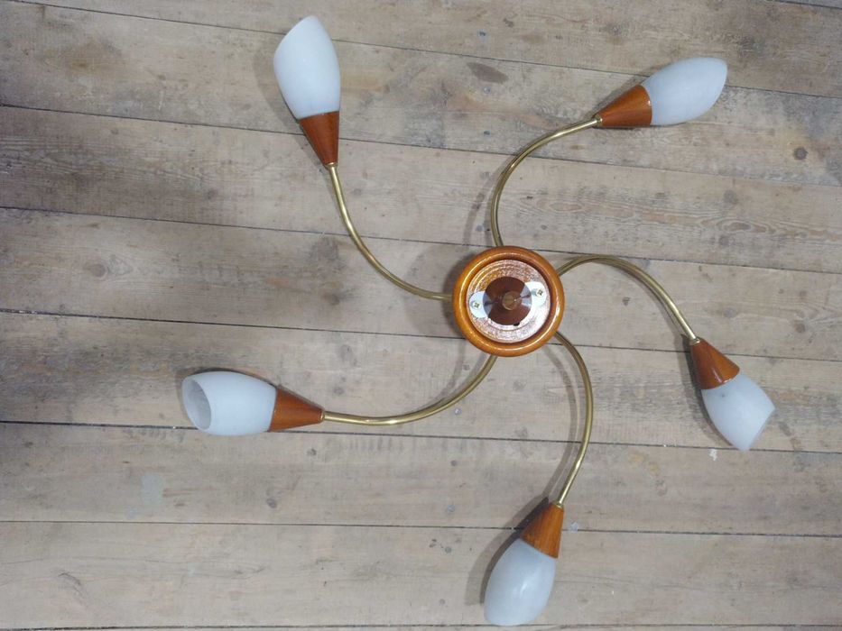 Лaмпа за таван кафява