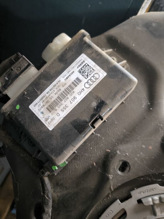 AdBlue резервоар AUDI