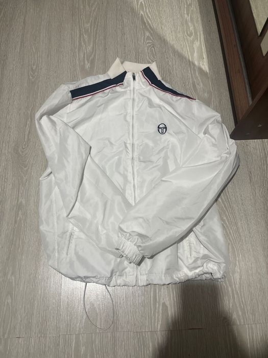 Sergio Tacchini.