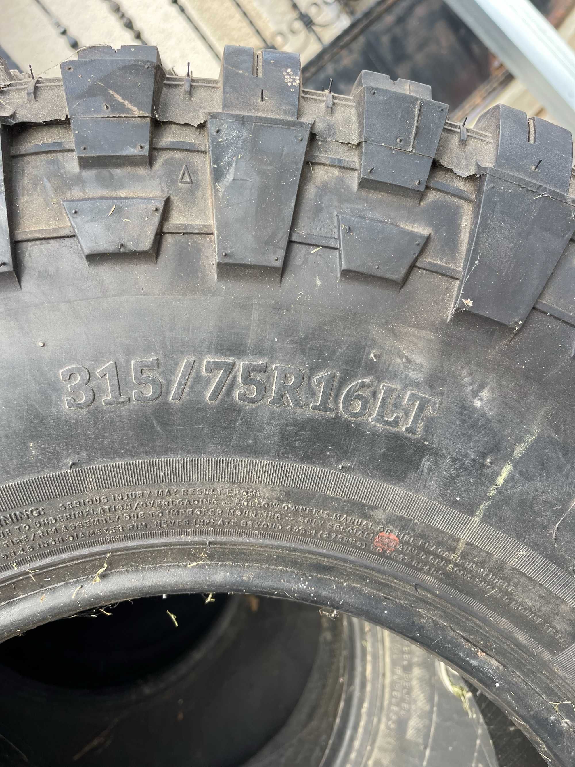 Гуми 315/75 R16 и джанти 16"