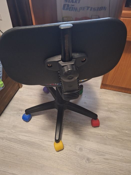 Birou  cameră copii