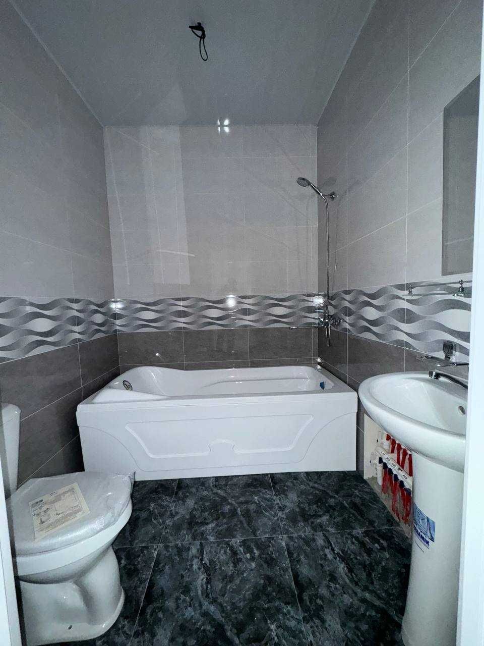 V557 ПРОДАЕТСЯ_ДОМ Сергели янги хайот 1 метрога Якин 6 сотх
