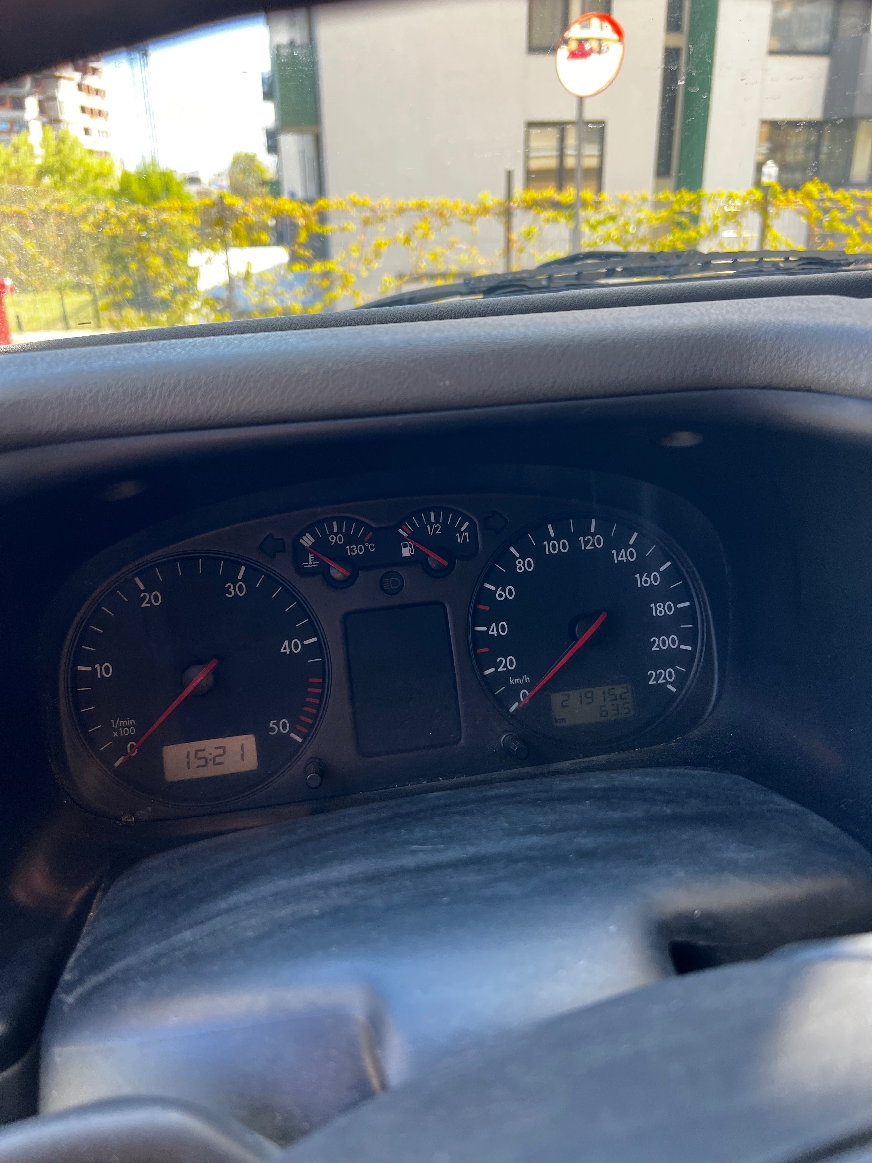 VW Transporter T4 2001год. 2.5TDI 102ps